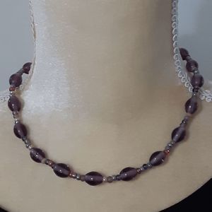 Simple lavender tone glass beaded choker necklace 14"